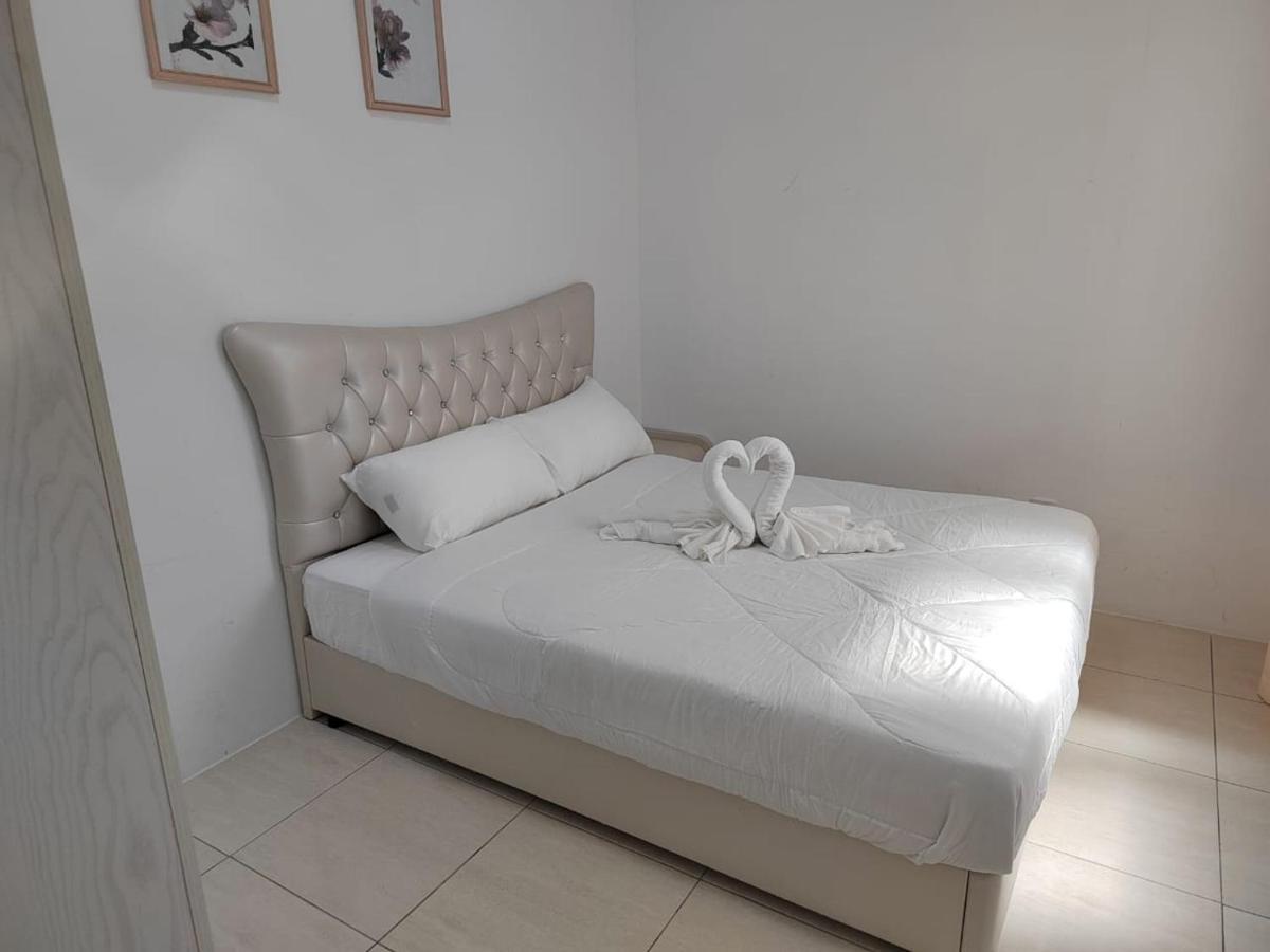 Apartemen 78 m² dengan 3 kamar tidur dan 2 kamar mandi pribadi di Kuah Bagian luar foto