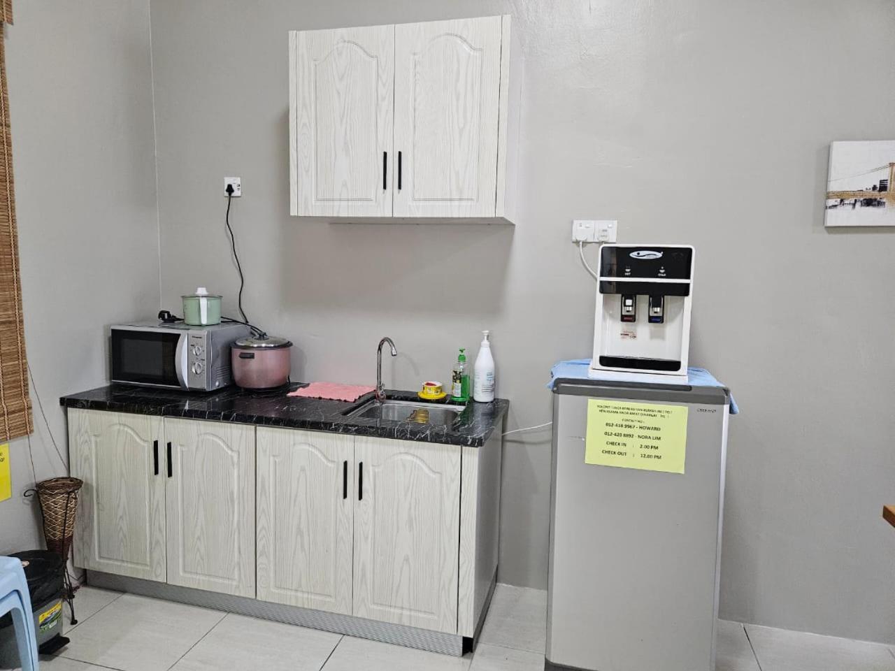 Apartemen 78 m² dengan 3 kamar tidur dan 2 kamar mandi pribadi di Kuah Bagian luar foto