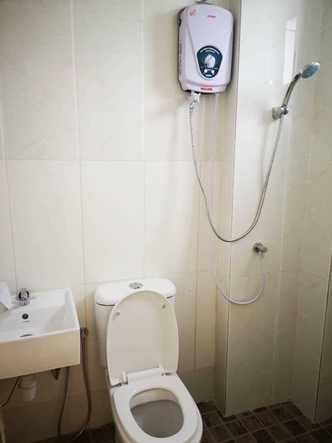 Apartemen 78 m² dengan 3 kamar tidur dan 2 kamar mandi pribadi di Kuah Bagian luar foto
